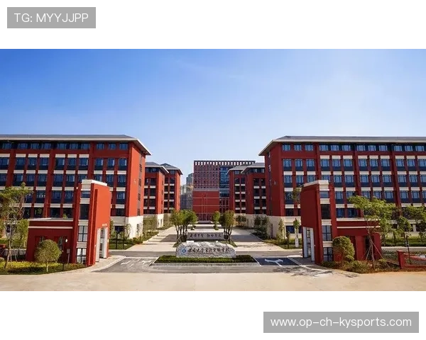 成都西南大学教师招聘考生跑步进场，官方回应时间紧，西南大学教师岗位招聘公告